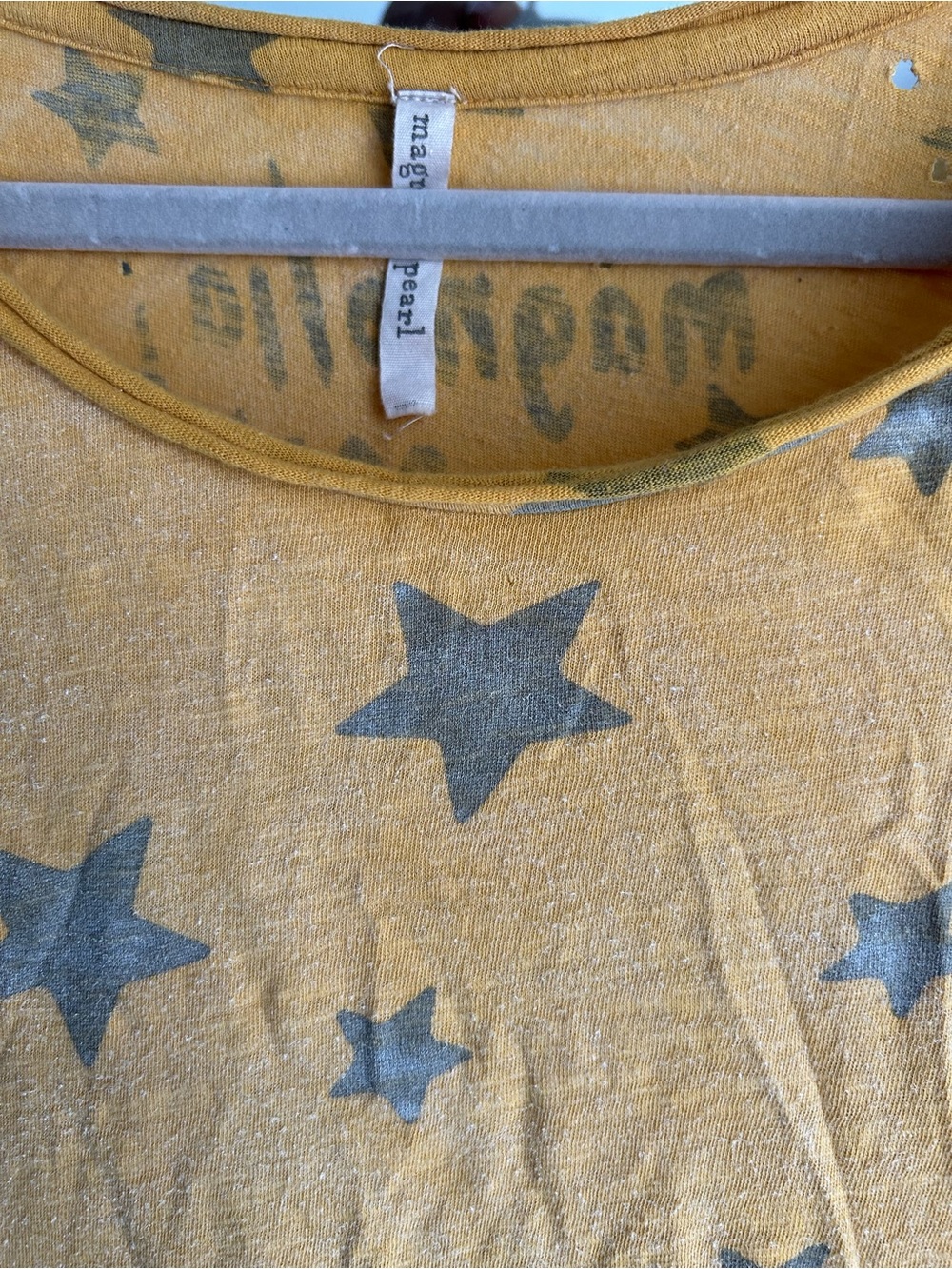 Magnolia Pearl Dylan Tee Los Angeles Yellow Galaxy Print OSFM - Picture 2 of 8